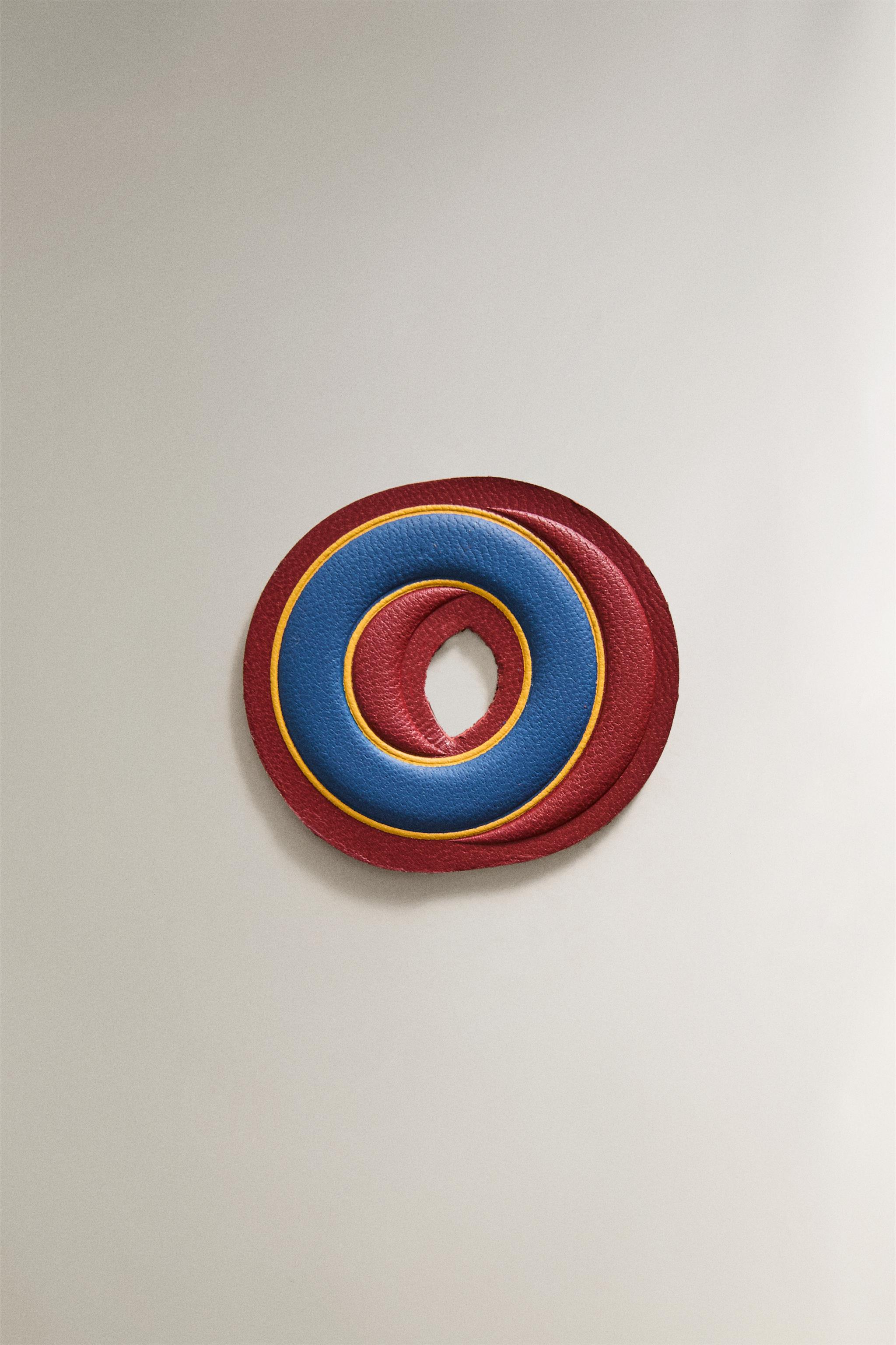 LEATHER LETTER O PATCH